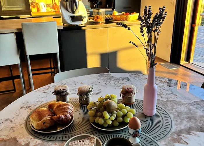 Hotes Cardo Bastia (Corsica)